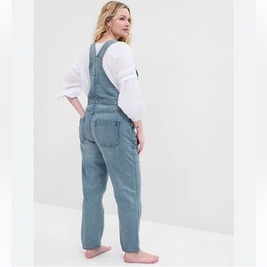 The cutest☀️Slouchy Denim Overalls with Washwell